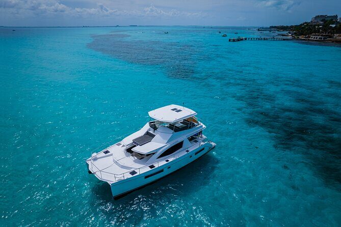 Luxury Private Bachelorette Yacht – 51' Leopard Tulum - Crew energy: the names you may hear onboard
