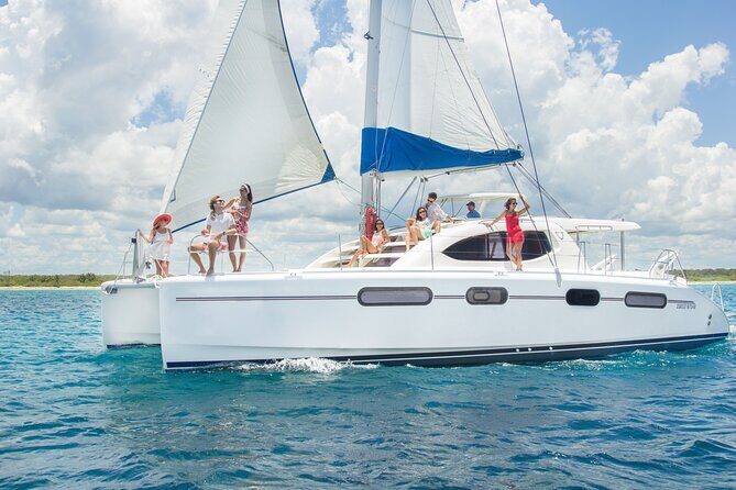 Luxury Sailing & Snorkeling Experience from Riviera Maya - Luxury Sailing & Snorkeling from Playa del Carmen: What the Half-Day Actually Delivers