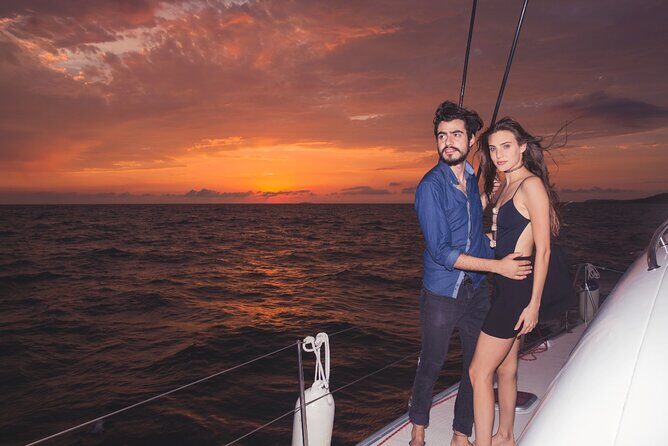 Luxury Sunset Cruise from Riviera Maya - When the ocean turns rough: staying comfortable and safe