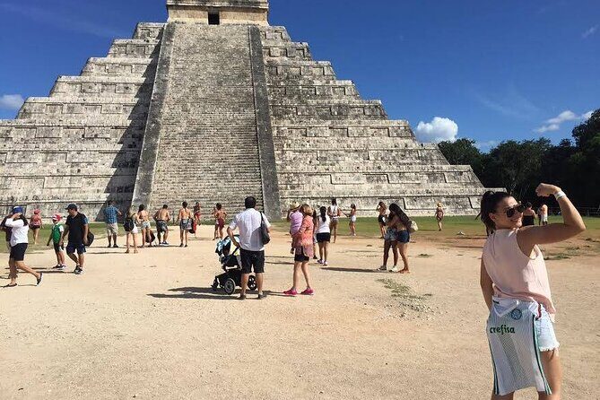 Luxury Tour to Chichen Itza and 2 Cenote - From Tulum - Valladolid Stop: Short Stroll, Church Photos, Handicrafts