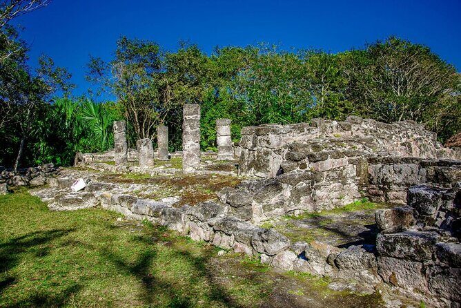 Mayan Adventure by Buggy : Explore Ruins & Culture Park - Guides and the small-group feel: when attention matters