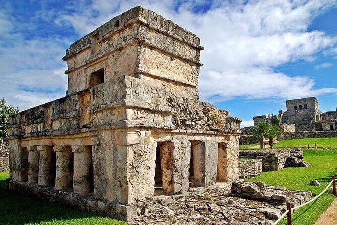 Mayan Adventure! Tulum Ruins, Coba, Cenote + from Tulum City - Stop 1: Tulum Ruins with a real guide (and good timing)