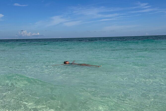 Oceanfront Temazcal Experience in Tulum - Oceanfront cooling moment: clean off in the Caribbean