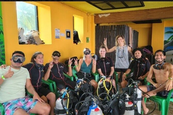 Open Water Diver Course - The 3-day flow in Cozumel: shore practice to 18-meter reef time
