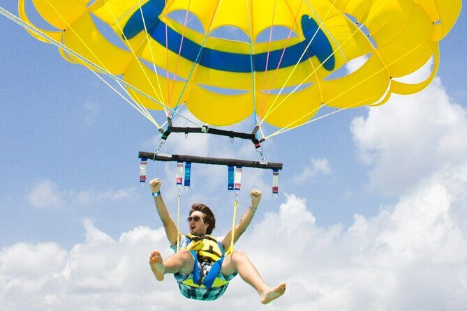 Parasailing & Beach Club with Transportation In Riviera Maya - Price and What You Really Pay for