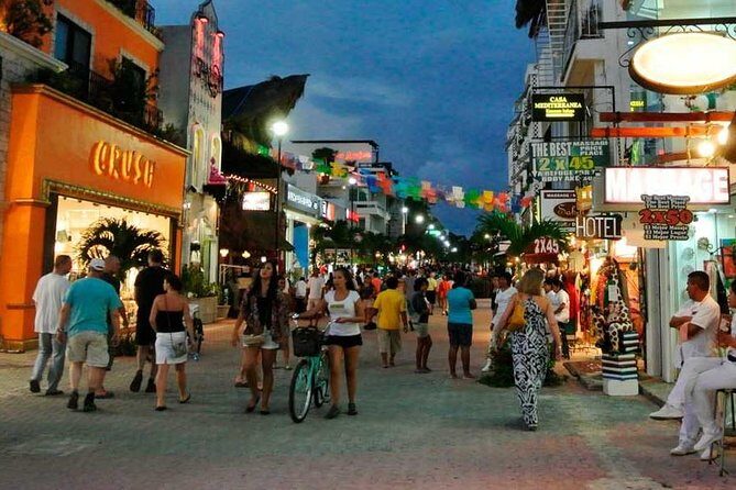 Playa del Carmen Shopping Tour Fifth Avenue and Mamitas Beach Club - Who this Playa del Carmen tour fits best
