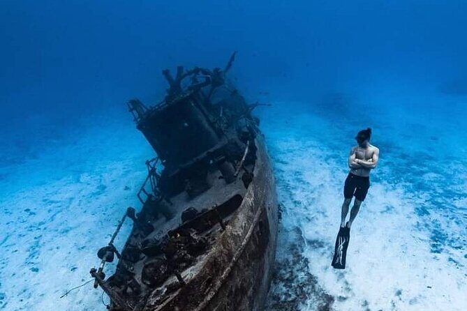 Power Snorkel by Sea Scooter & Flavored Tequila tasting - Guides and Safety: Why Crew Choice Matters