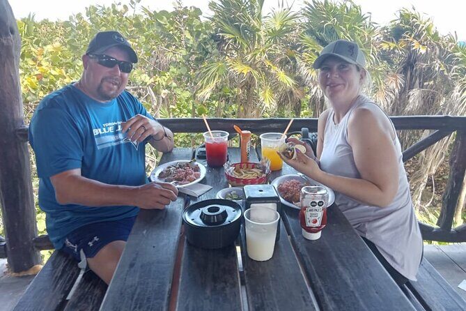 Private Cozumel Island Tour – Perfect Cruise Shore Excursion - Stop 2: Playa Publica San Martin for fajitas with organic products (30 minutes, included)