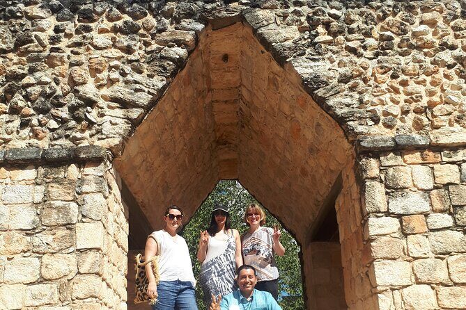 Private Ek Balam, Cenote & Valladolid tour - Valladolid: colonial streets without the crowds problem