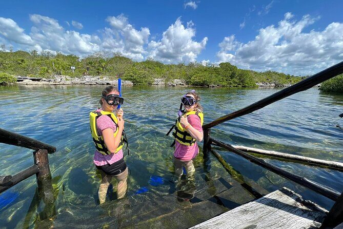 Private Experience: Akumal sea turtles encounter and Yal-kú lagoon colorfull fish snorkel. - Yal-kú lagoon: snorkeling colorful fish in a cenote-linked setting
