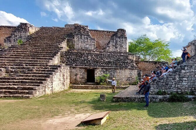 Private guide service in the archaeological zone of Ek Balam - Logistics That Matter: English, Mobile Ticket, and Getting There