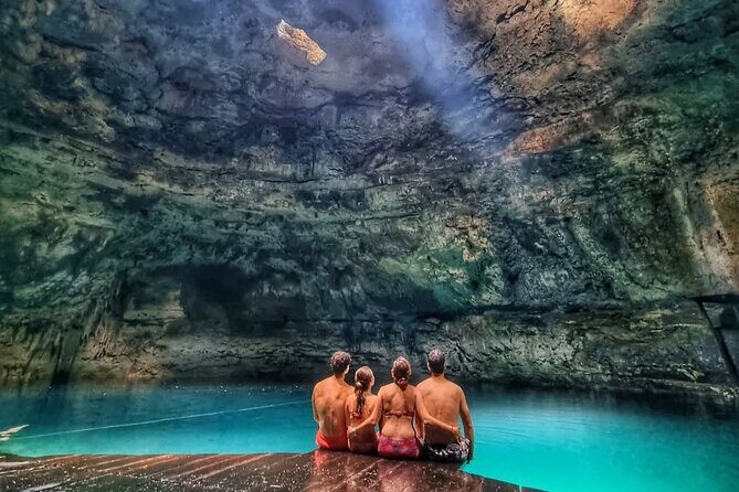 Private Tour 3 Cenotes & Valladolid Suytun Oxman Saamal Lunch - Stop 2: Suytun Cenote and the photo moment that people chase