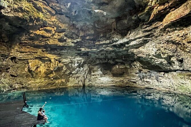 Private Tour 3 Cenotes & Valladolid Suytun Oxman Saamal Lunch - Stop 3: Hacienda Oxman Cenote for vegetation, limestone, and fish