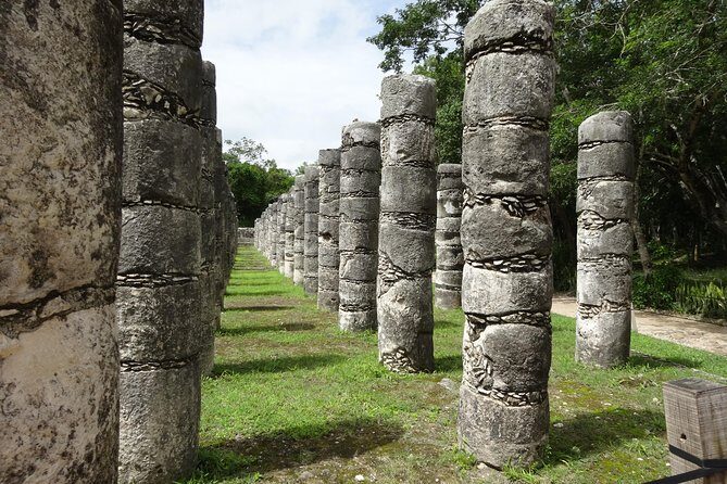 Private Tour Chichén Itzá from Playa del Carmen - Lunch, open bar, and the small comforts that make long days work
