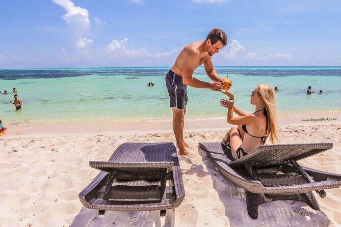 Private Tour Cozumel your way Jeep 4x4 up to 4 People - San Miguel de Cozumel: your first real taste of the island