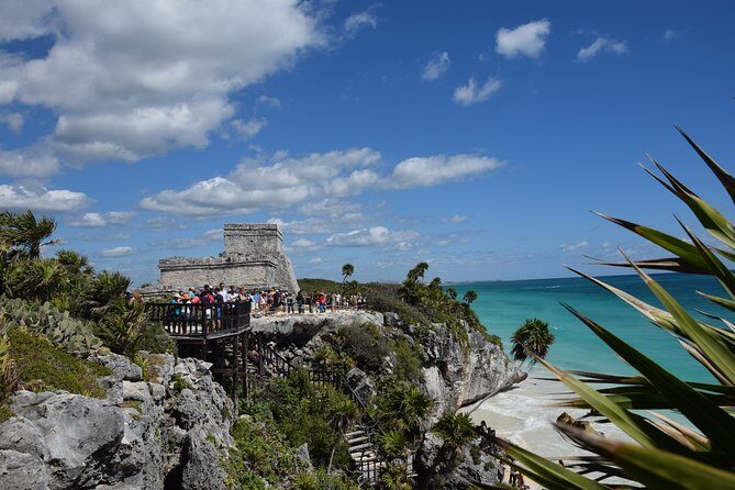 Private tour: Tulum Ruins & Jungle Adventure with Cenote - Step 1: Tulum Archaeological Site with ocean views built in