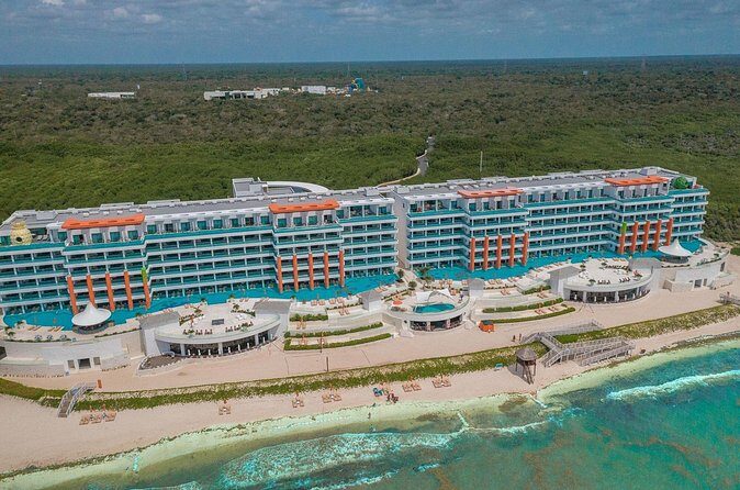 Private Transfer Cancun Airport to Nickelodeon Riviera. - The ride time: about 40 minutes of comfort and straight-line convenience