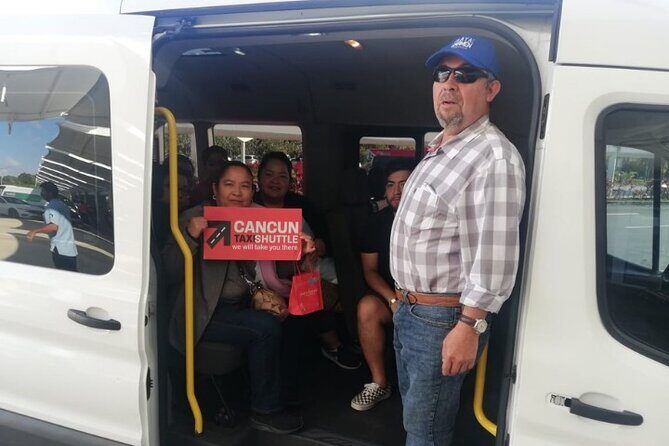 Private Transfer from Playa del Carmen to Cancun Airport - Private setup plus mobile ticket: what it means on the day