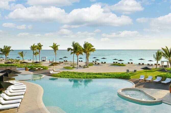 Private Transfer: Playa del Carmen to Cancun Airport CUN by SUV - Price and value: when $94.74 makes sense