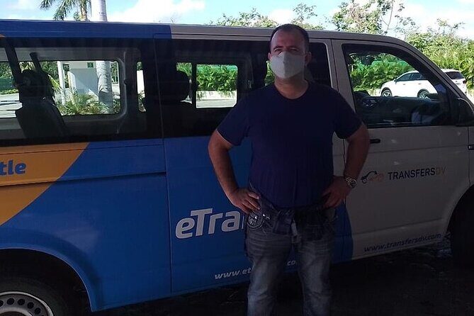 Puerto Aventuras Private Transportation From-To Cancun Airport - Cancun to Puerto Aventuras in about 50 minutes