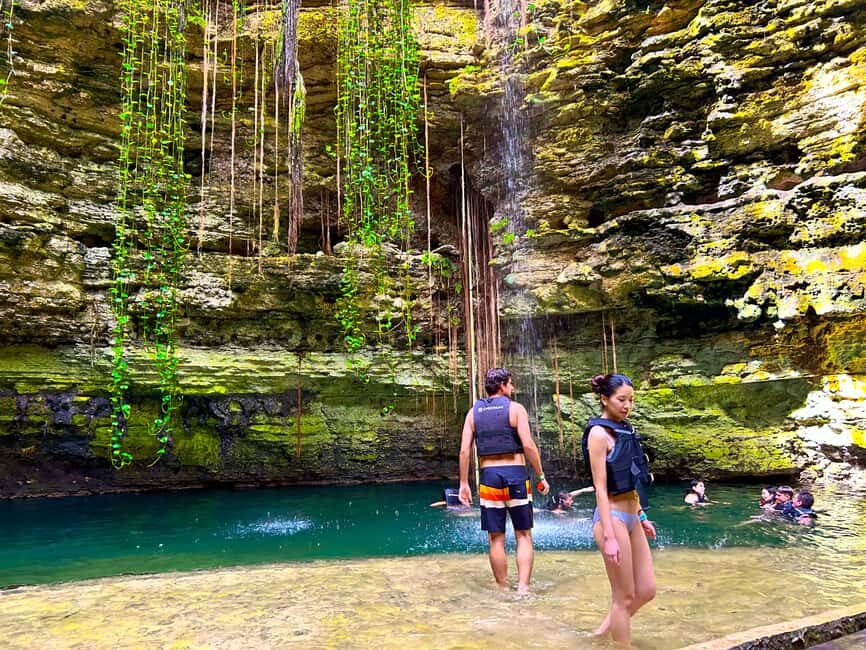 Riviera Maya: Chichen Itza, Valladolid & Cenote Swim Tour - Chichén Itzá with a real guide: what to look for