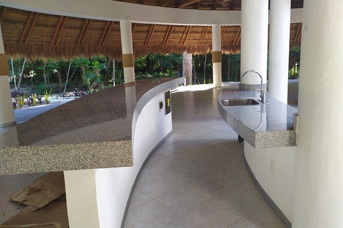 Salsa Classes Tulum and Bachata - The Real Benefit: Leaves You With Usable Steps