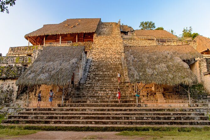 Self-Guided Audio Walking Tour of Mexico’s Ek Balam - The acropolis: hieroglyphic serpents, the tomb, and why this climb matters