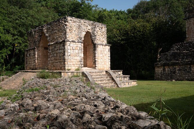 Self-Guided Audio Walking Tour of Mexico’s Ek Balam - Phone setup, offline download, and the real-life tech check