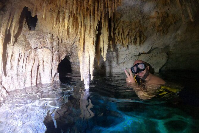 Snorkeling adventure in Yal-Kú lagoon, + Underground Cenote - How the guide can make or break this day (Fabian’s example)