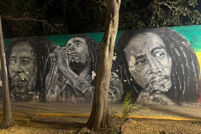Street Art & Cemetery Cultural Tour - half day - Cemetery Cultural Stop and Day of the Dead Legends