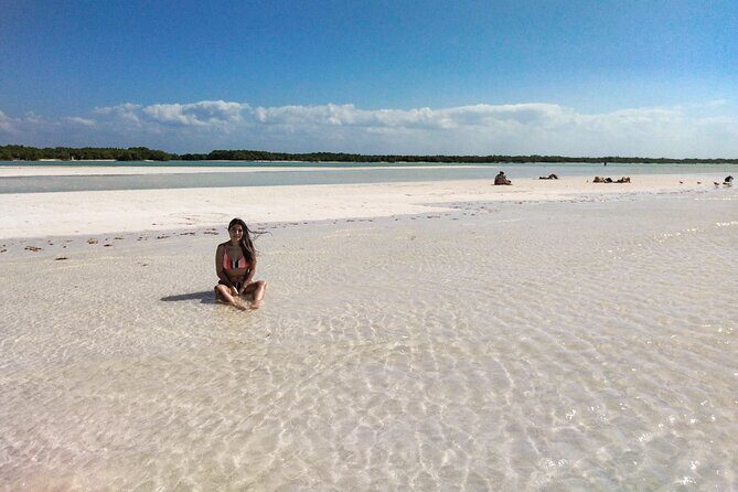 The best of Holbox from Tulum - Laguna Yalahau: the swim-and-reset moment (45 minutes)