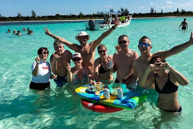 The Cozumel Turtle Sanctuary Snorkel Tour - Snacks, drinks, and the end-of-tour hangout