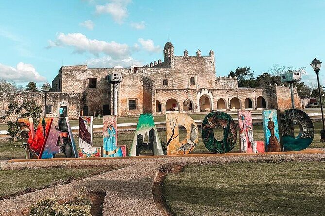 The Great Chichen Itza and Suytun & ikkil Cenotes guided tour - Valladolid: a short colonial-style walk and Yucatán flavors