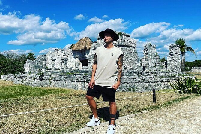 Tulum 4x1. Tulum, COBA, cenote and Playa Del Carmen, with lunch. - Guides and group pace: the difference between Daniel and Edmundo