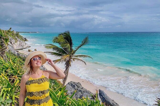 Tulum 4x1. Tulum, COBA, cenote and Playa Del Carmen, with lunch. - Tulum Archaeological Site: 90 minutes at one of the best coastal ruins