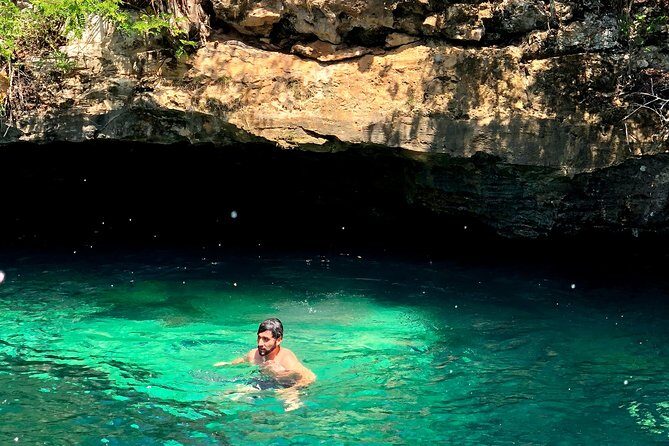 Tulum Deluxe (Tulum Ruinas, Kaan Luum Lagoon, Cenote Corazon) - Tour Style, Group Size, and the English Setup