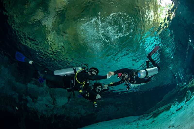 Tulum : Dos Ojos cenote 2 scuba dives (certified divers) - Who should book this, and who should skip it