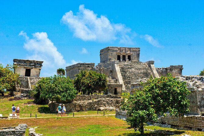 Tulum Mayan Ruins and Snorkeling with Turtles at Akumal - Tulum ruins with priority entry: how to get more out of 2 hours