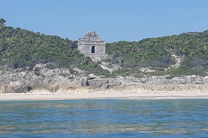 Tulum Private Boat Tour & Turtle Snorkeling Experience - El Capitán Seafood Lunch: The Part That Makes It Worth the Half Day