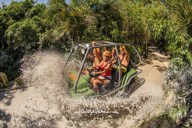 Xplor zip line park with transportation - The Rio de Stalactitas swim (400 meters): one of the most memorable parts