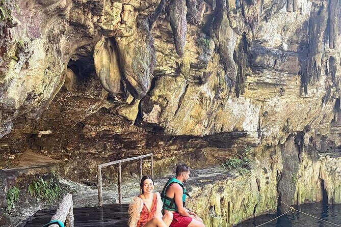 Yucatan Cenotes Tour: Suytun + 3 Cenotes + Valladolid + Food + Transportation - Valladolid in 30 Minutes: A Colonial Stroll Without the Time Pressure
